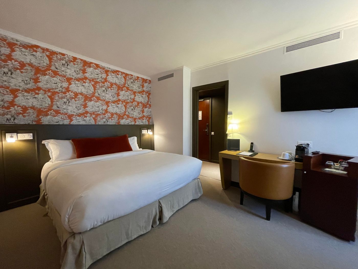 Pergolese-Paris-Room-14