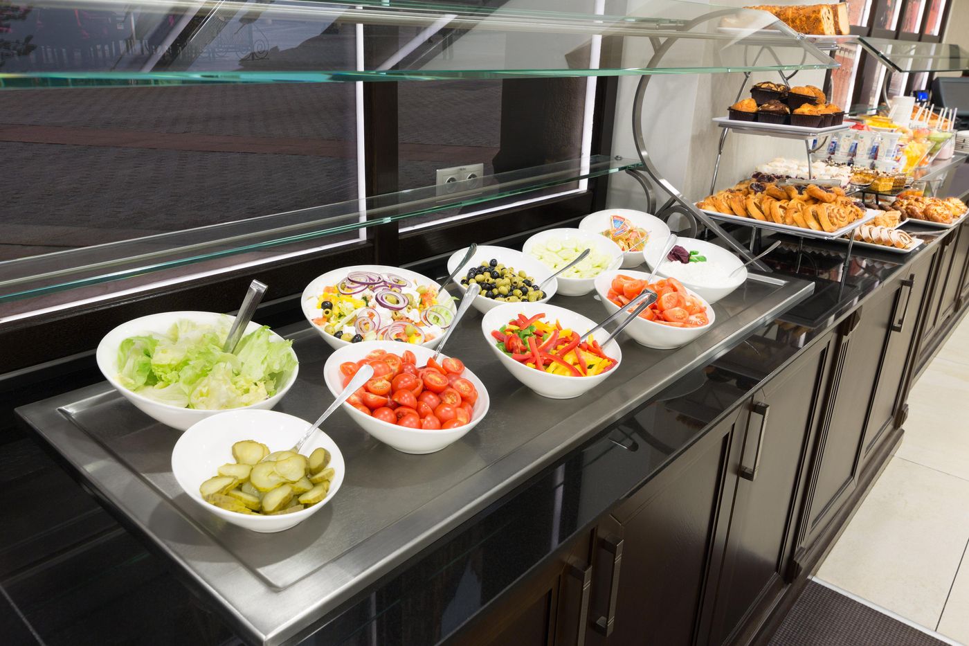 Holiday-Inn-Krakow-City-Centre-Restaurant-37