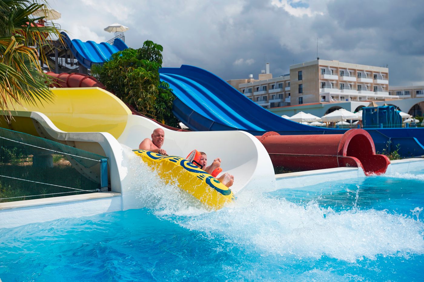 Louis-Phaethon-Beach-Sports-and-Entertainment-7