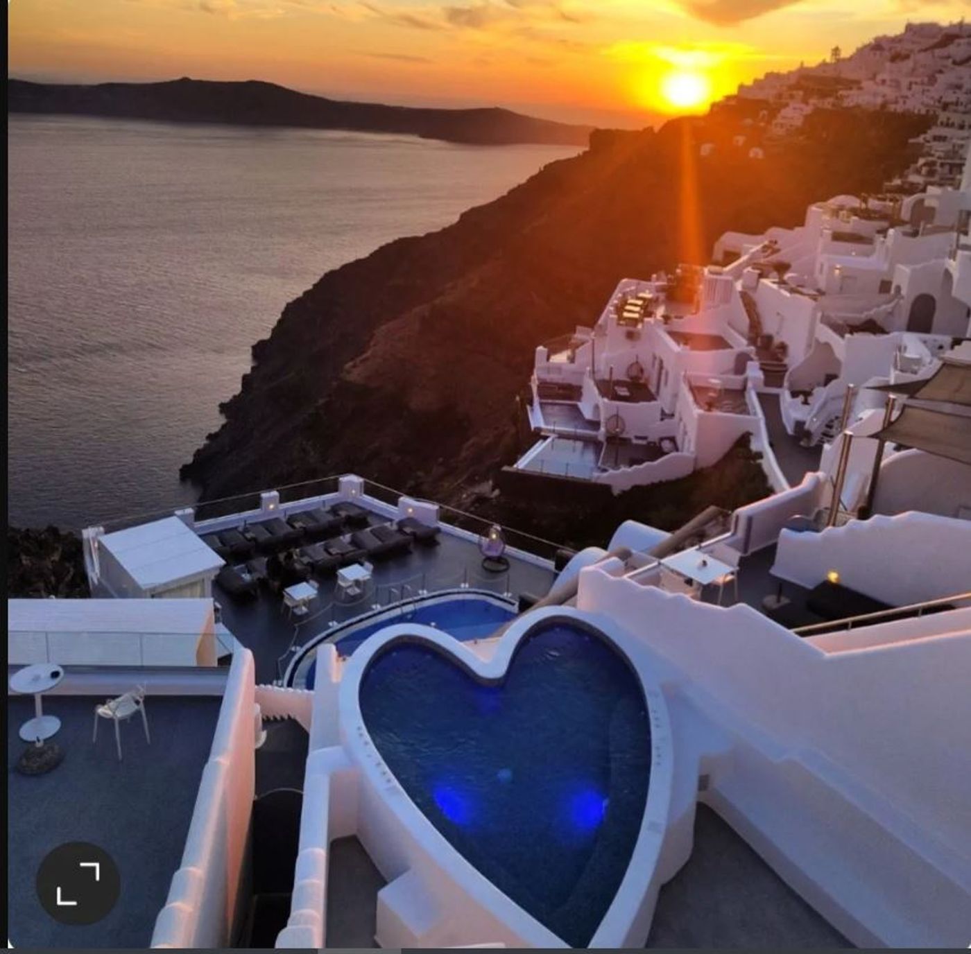 Pegasus-Suites---Spa-Room-69