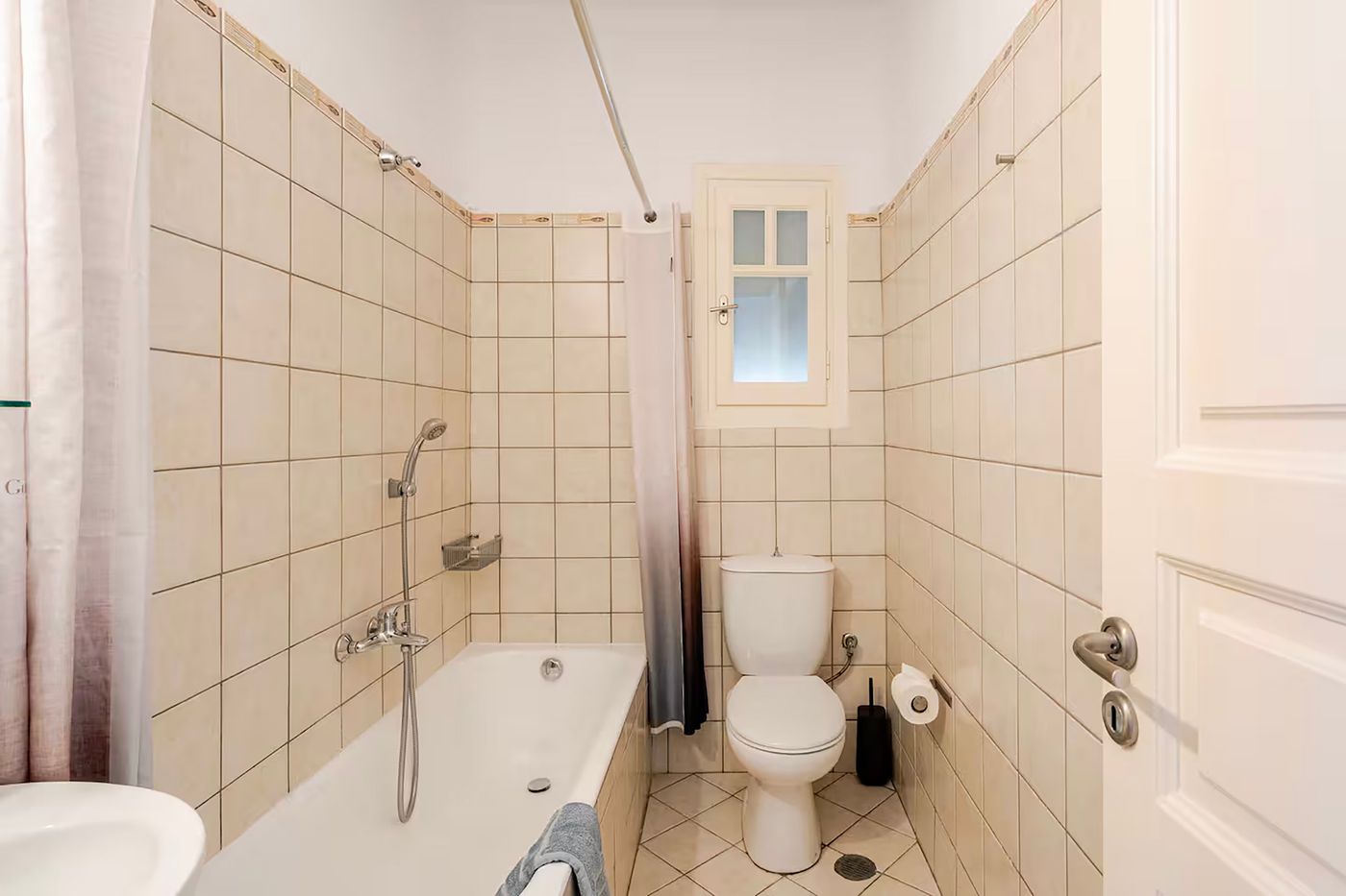 Yakinthos-Residence-Room-43