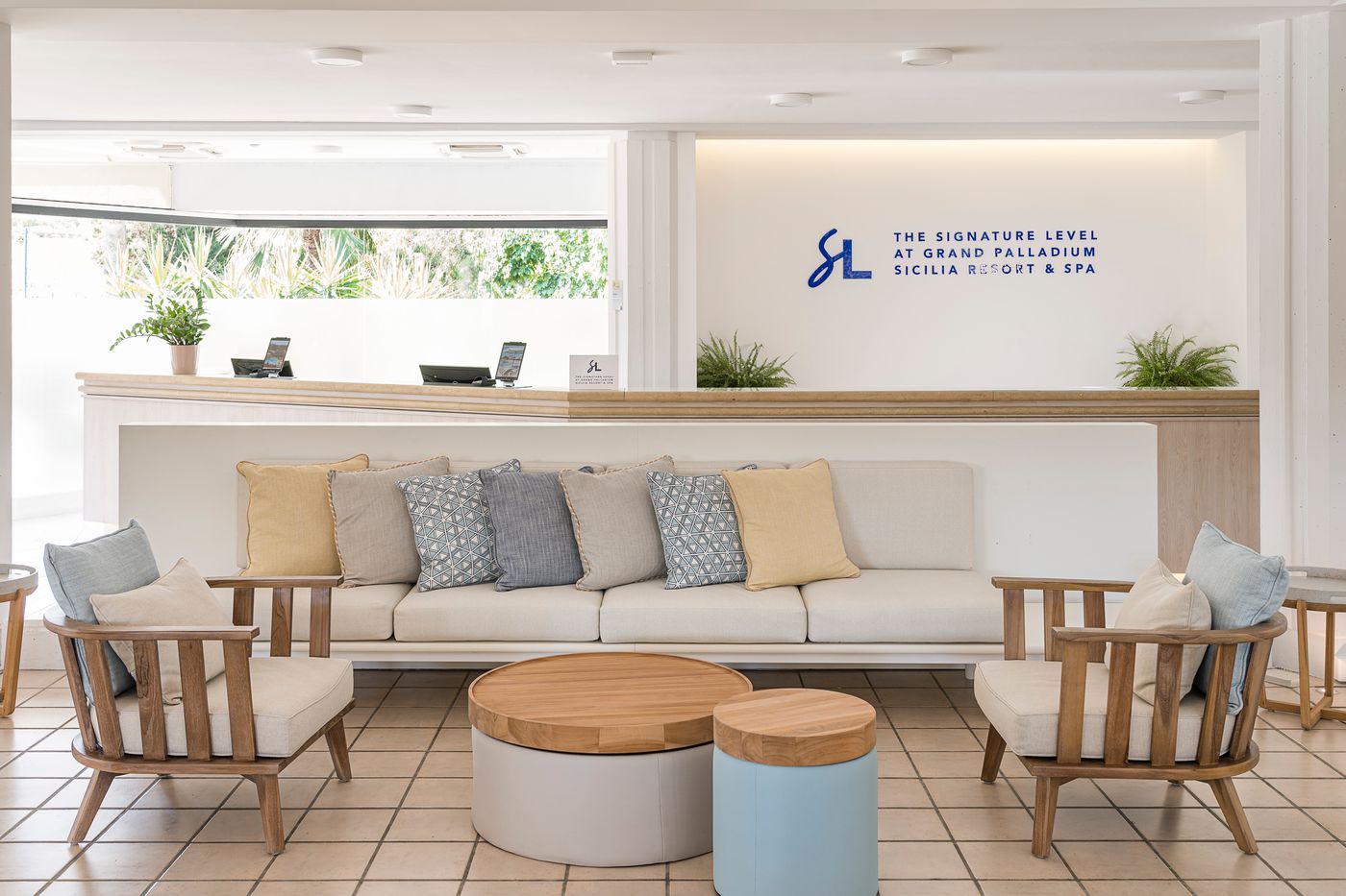 Fiesta-Sicilia-Resort-Lobby-46