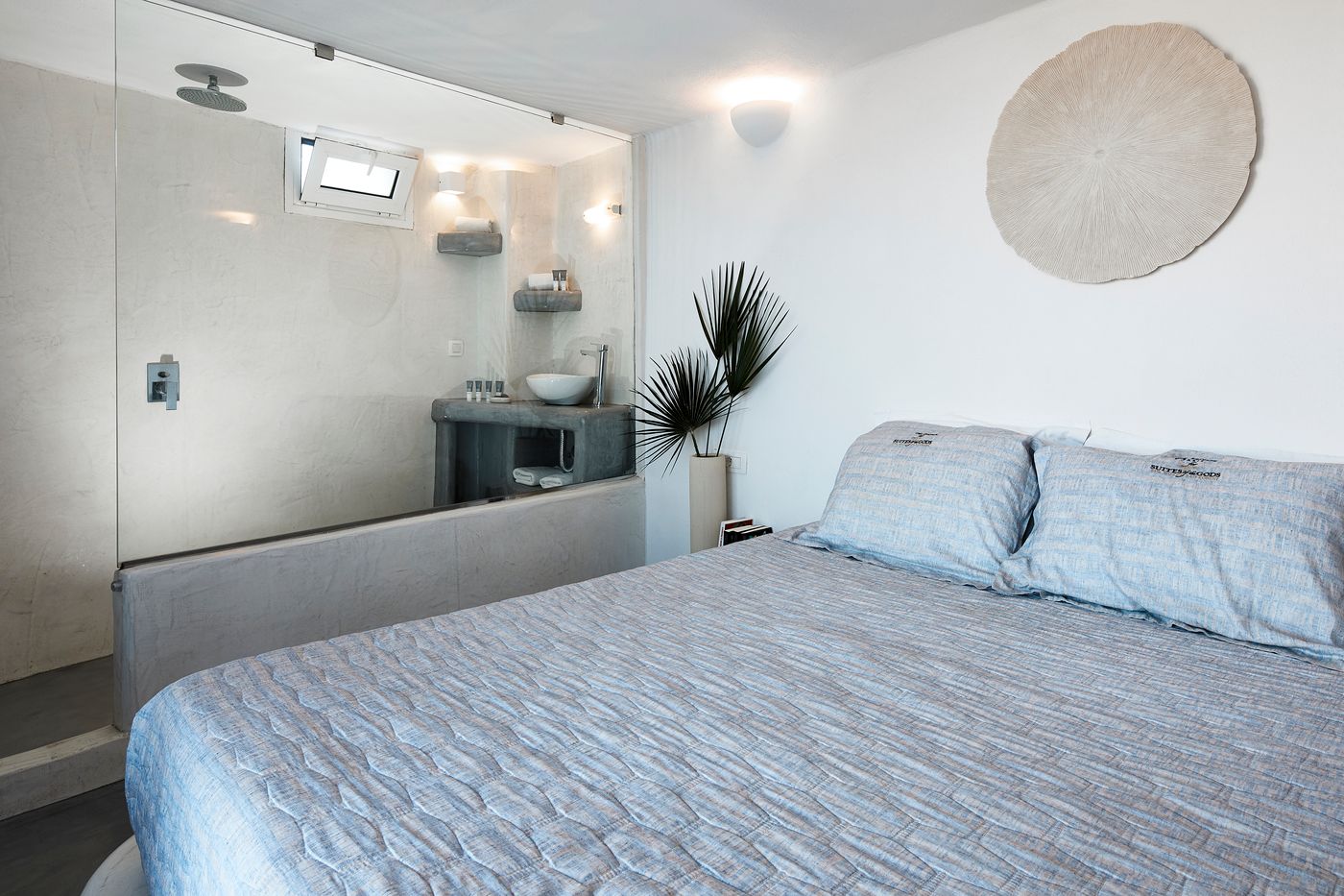 Suites-of-the-Gods-Cave-Spa-Room-34