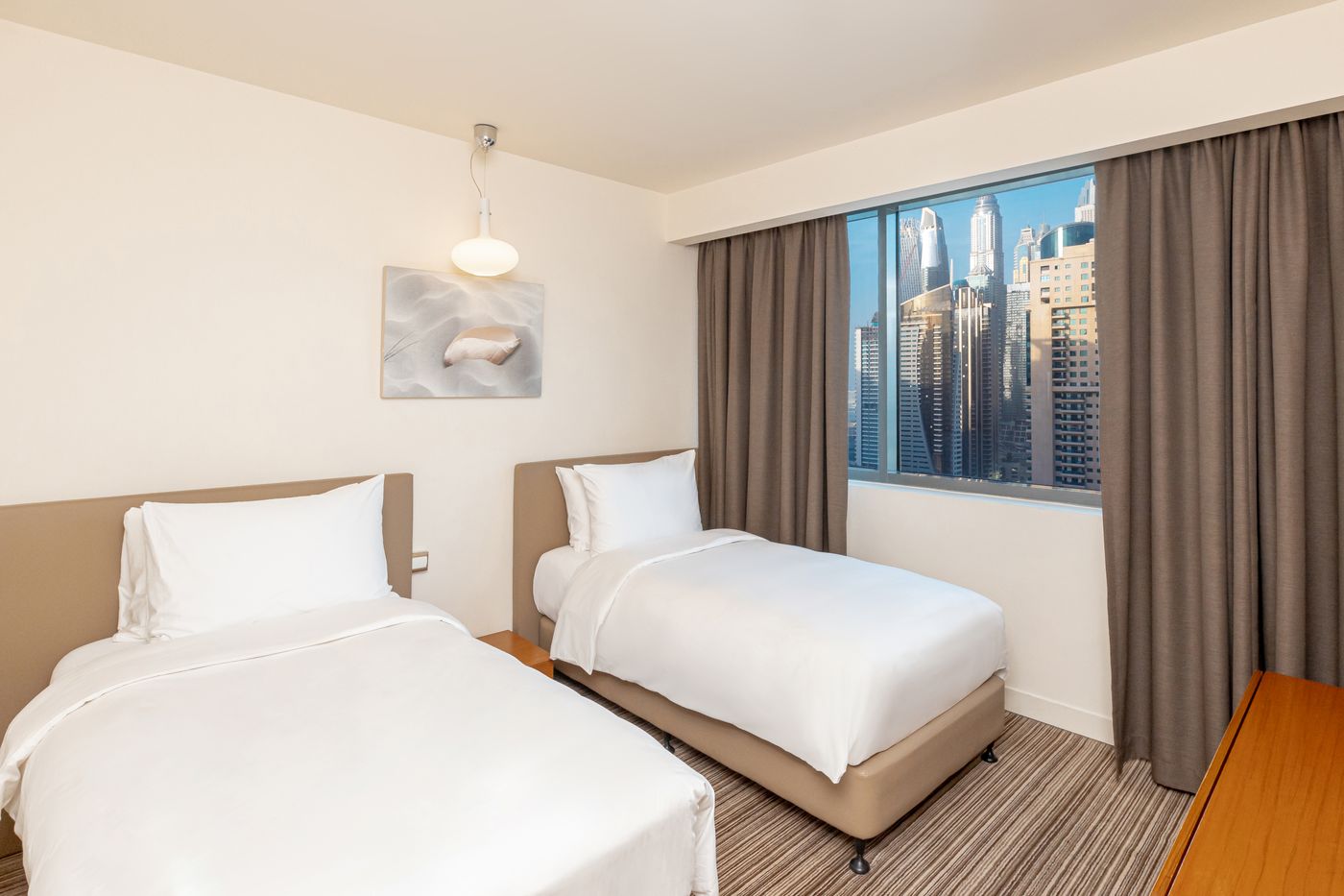 Radisson-Blu-Residence-Dubai-Marina-Room-17