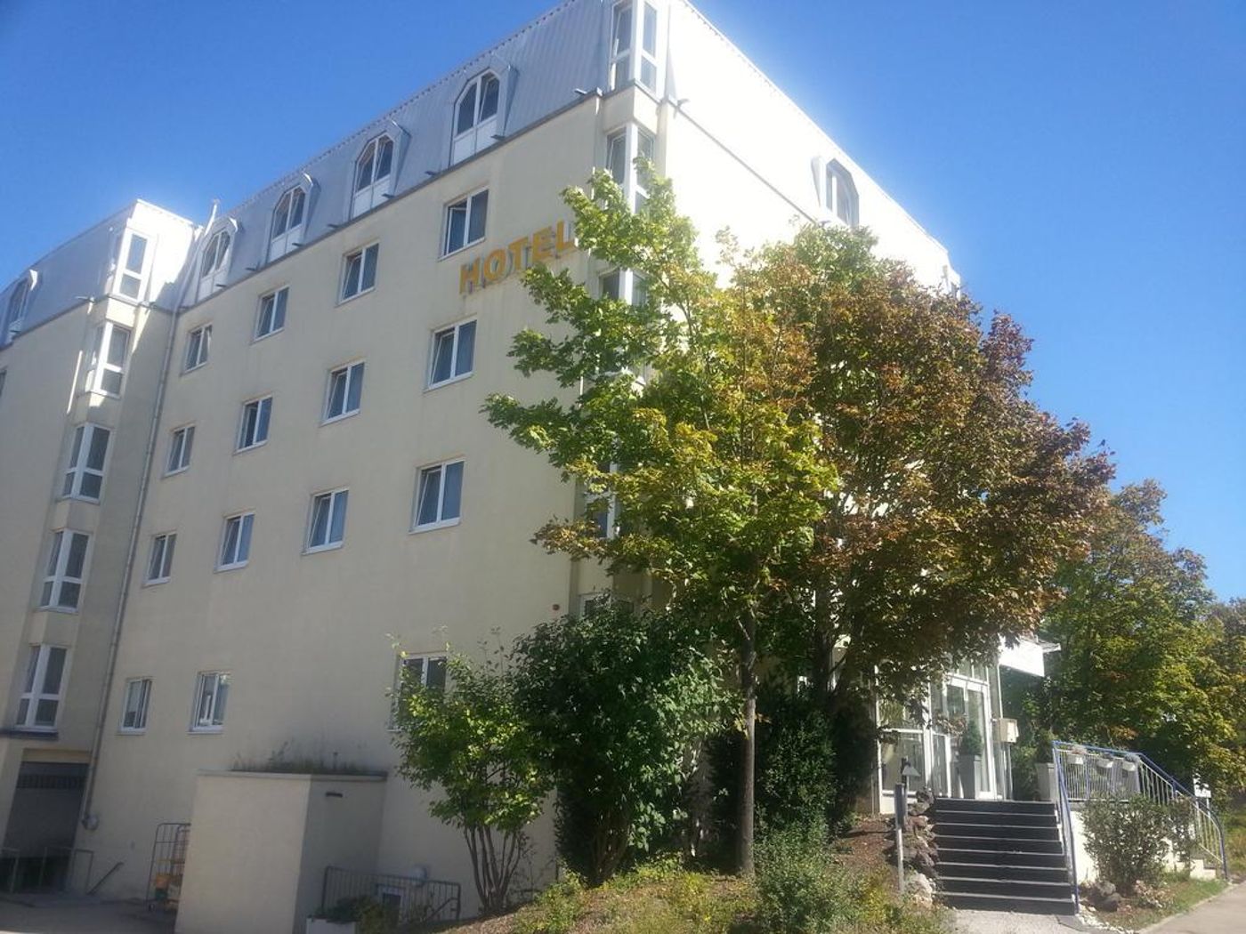 Mercure Hotel Stuttgart Zuffenhausen-Germany-STUTTGART-General view-2