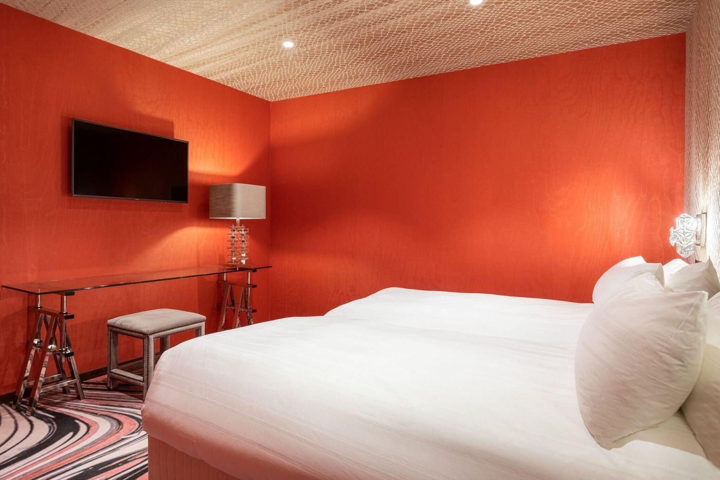 Apollo-Hotel-Amsterdam--a-Tribute-Portfolio-Hotel-Room-32