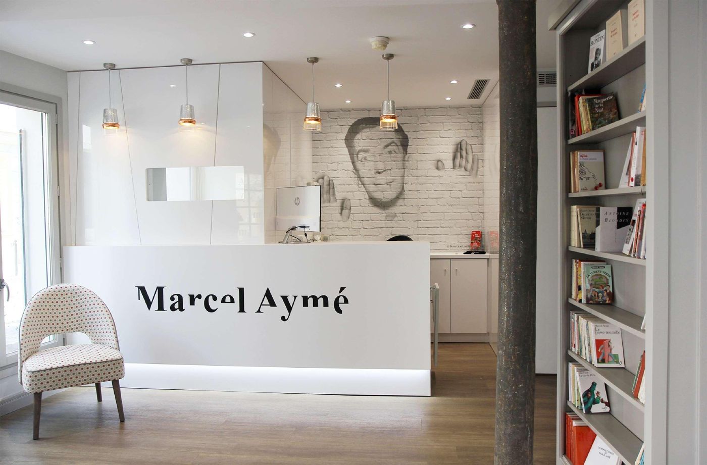 Hotel-Litteraire-Marcel-Ayme--BW-Premier-Collectio-Lobby-53
