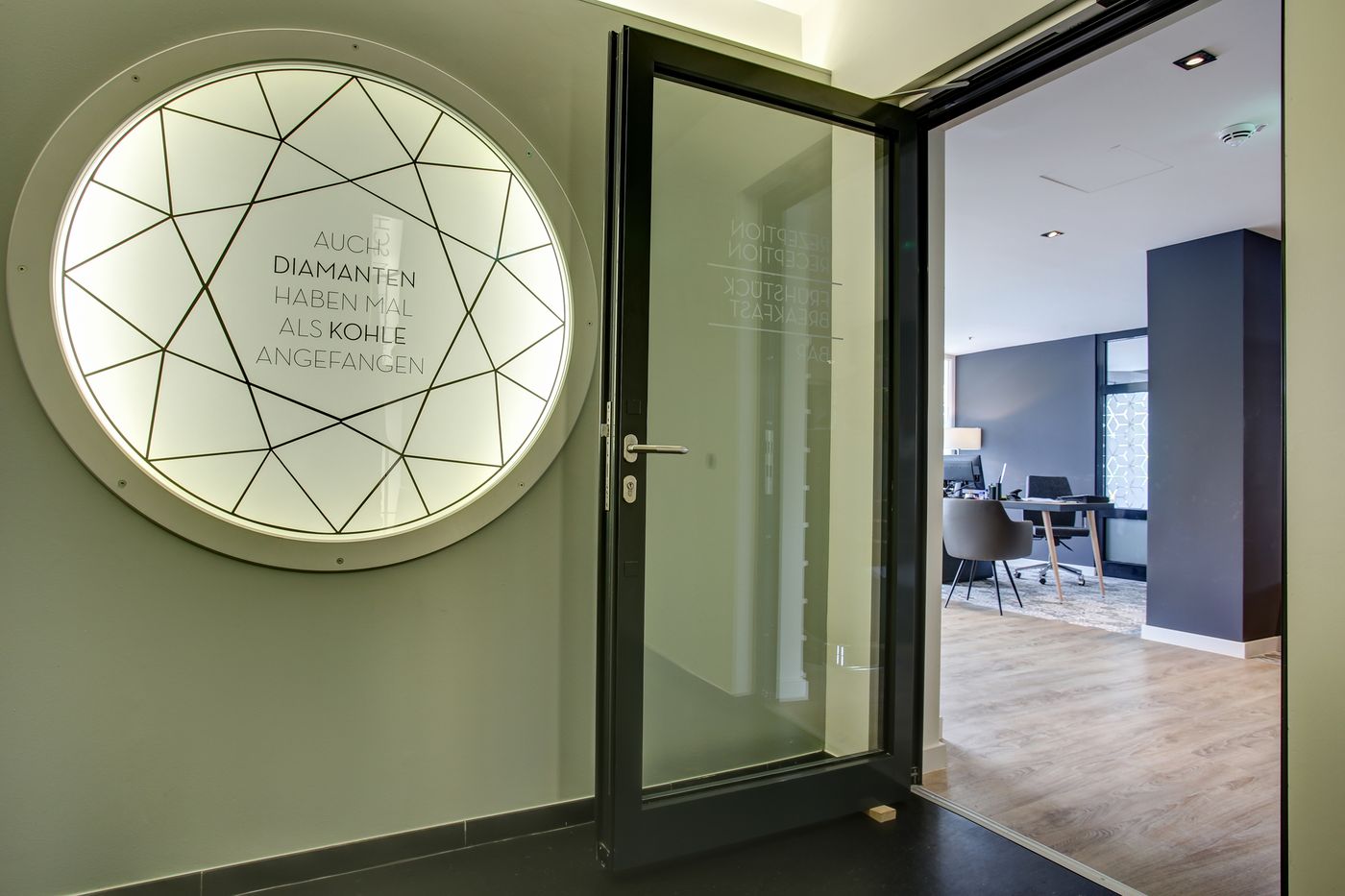 Vienna House Easy by Wyndham Dortmund City-Germany-Dortmund-Lobby-6