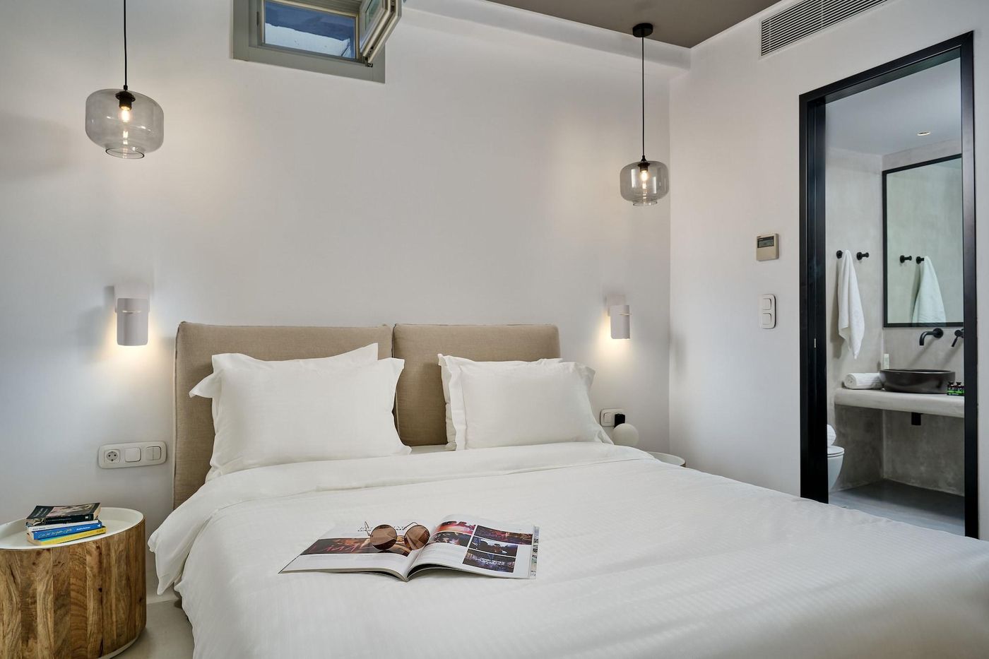 Adorno-Suites-Mykonos-Room-42