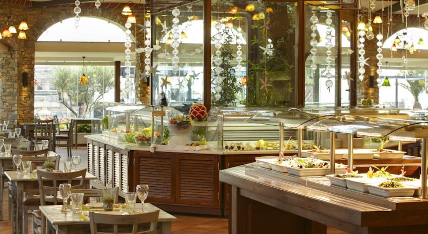 Anthemus Sea Beach Hotel & Spa