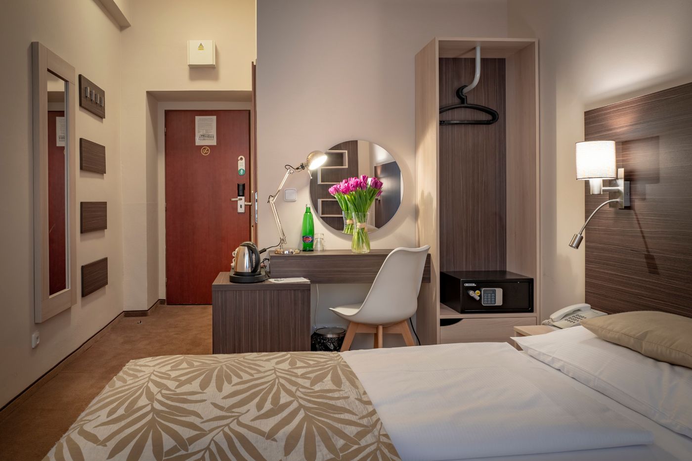 Pytloun-Kampa-Garden-Hotel-Prague-Room-19