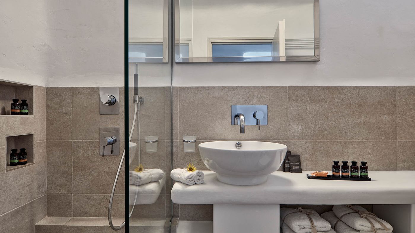 Mykonos-Princess-Hotel-Room-59