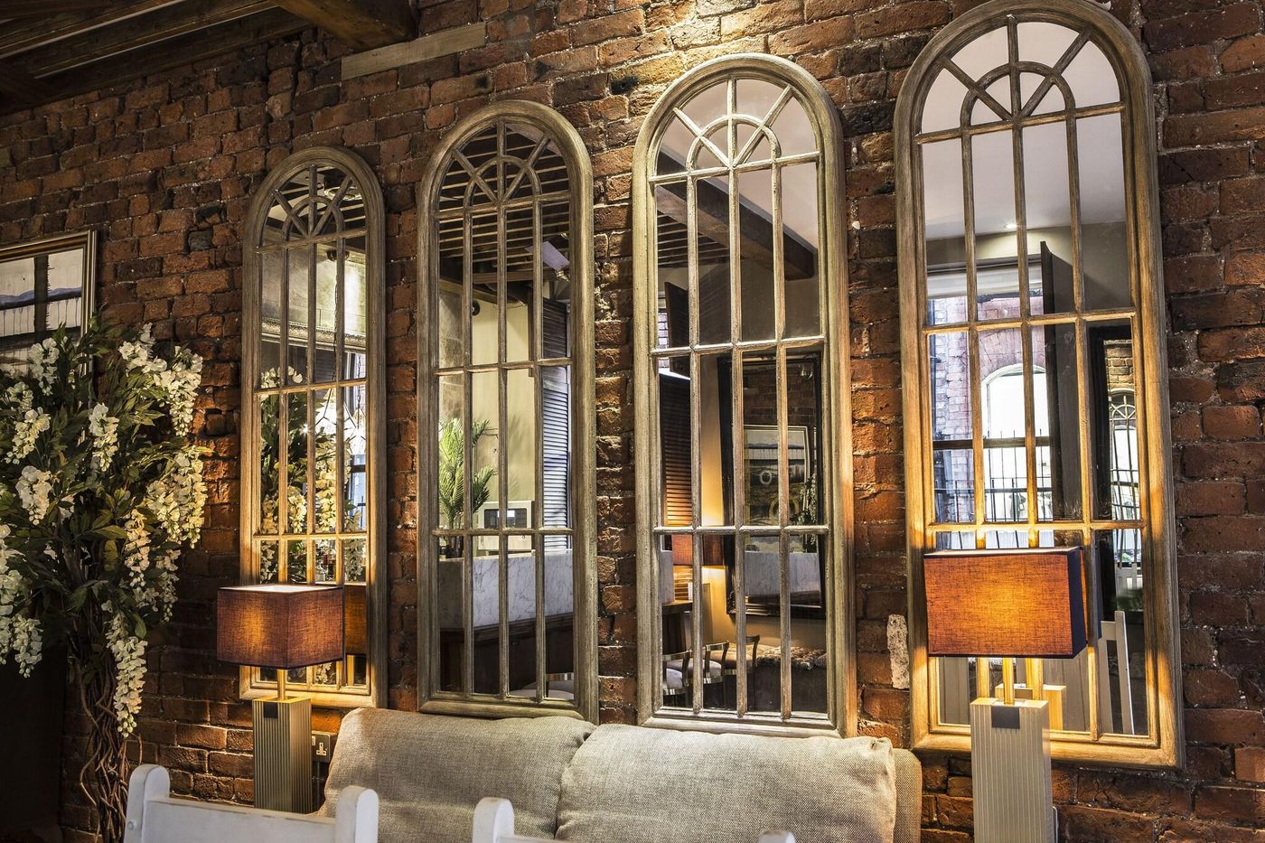 The Cow Hollow Hotel-United Kingdom-MANCHESTER-Lobby-4