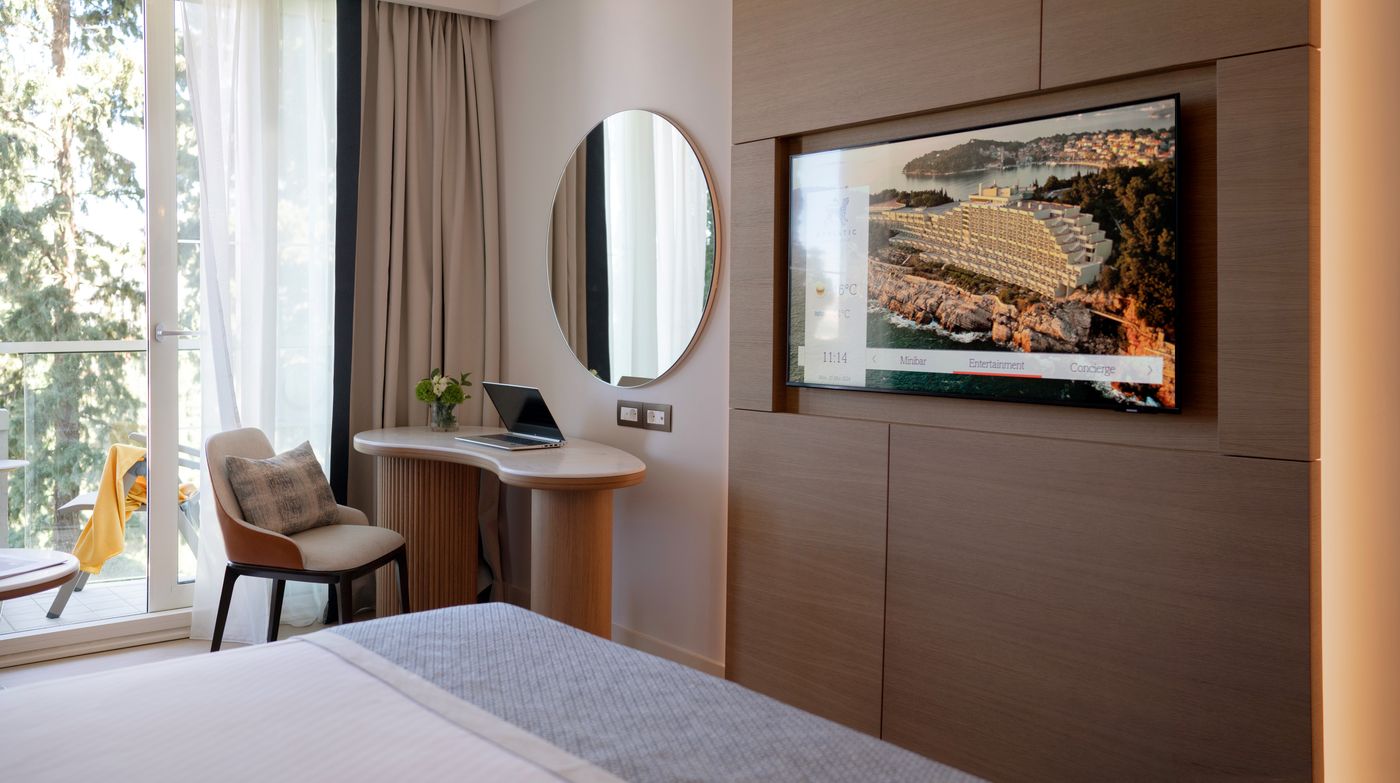Croatia-Hotel-Room-20