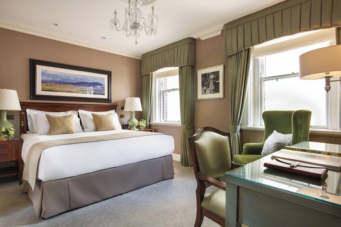 The-Shelbourne--Autograph-Collection-Room-12