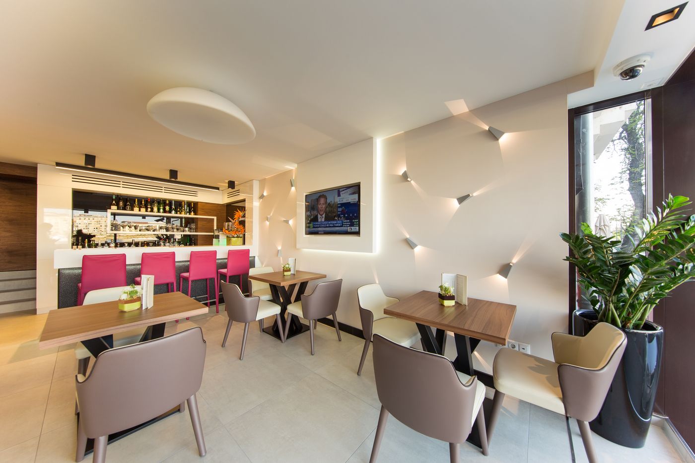 Boutique-Hotel-Victoria-Budapest-Bar-2