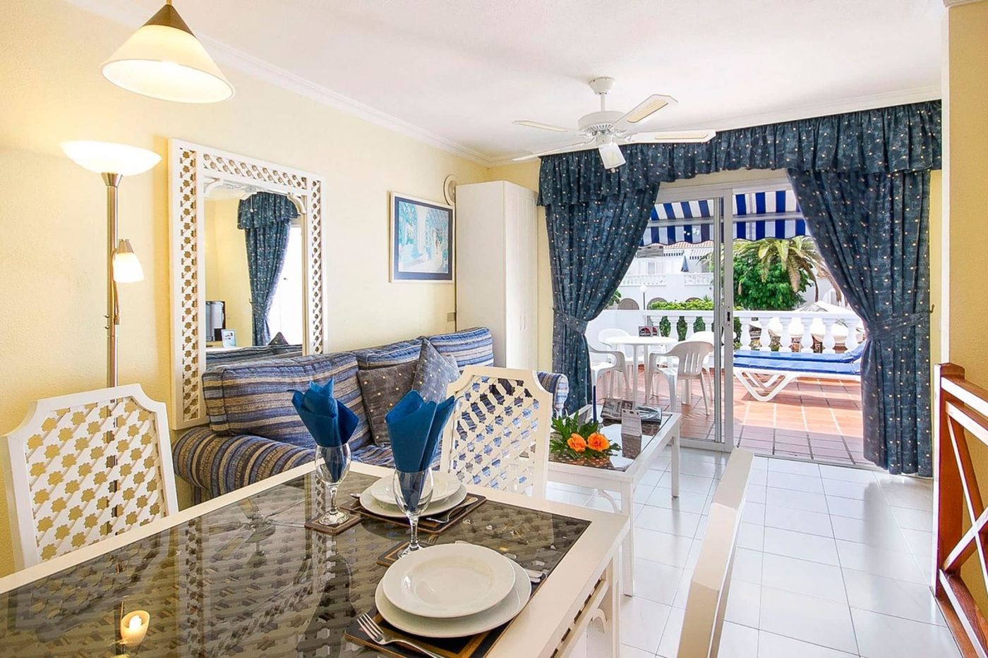 10.02.26 ONA Los Claveles