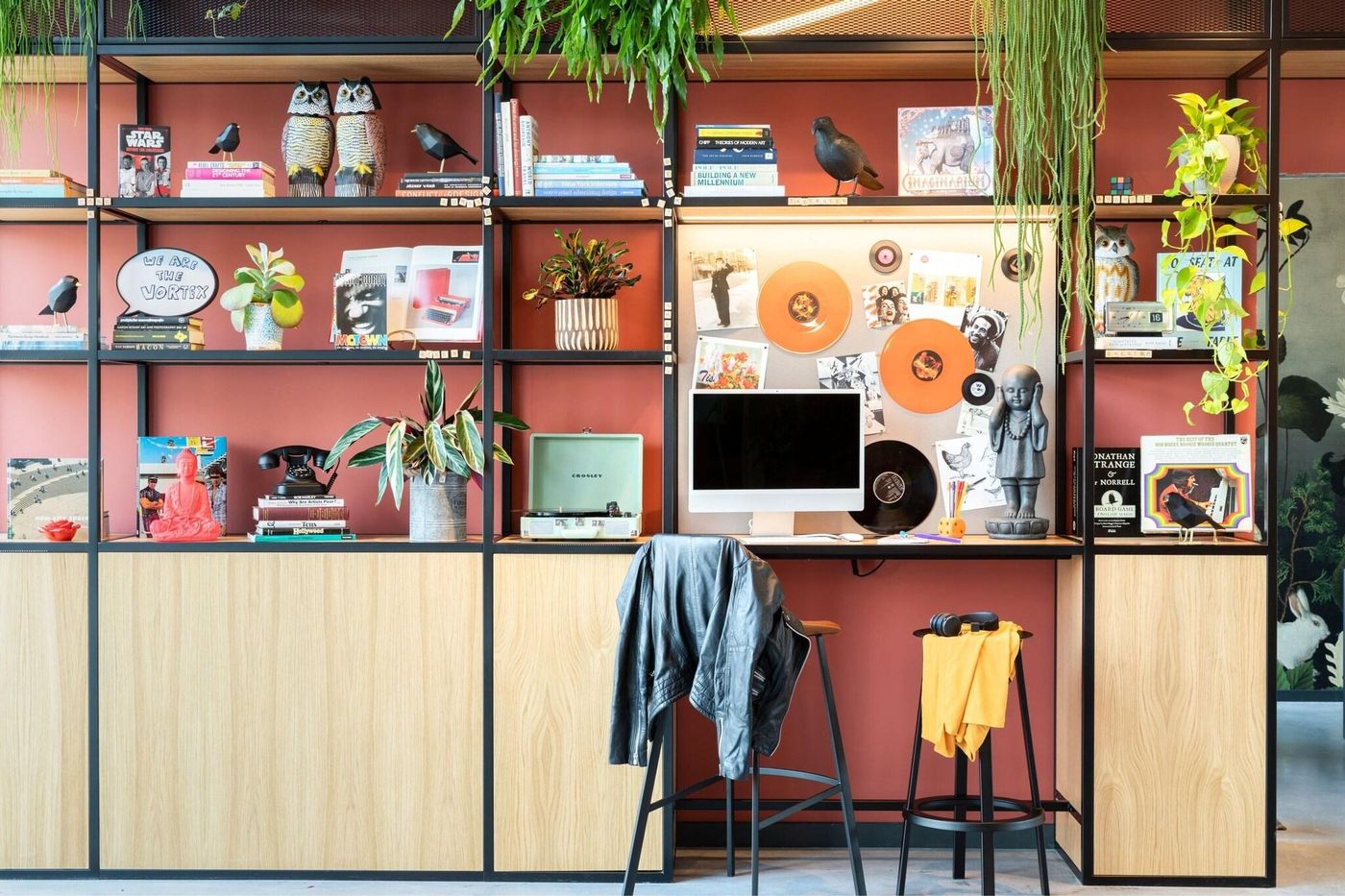 Moxy-Paris-Val-D-Europe-Lobby-82