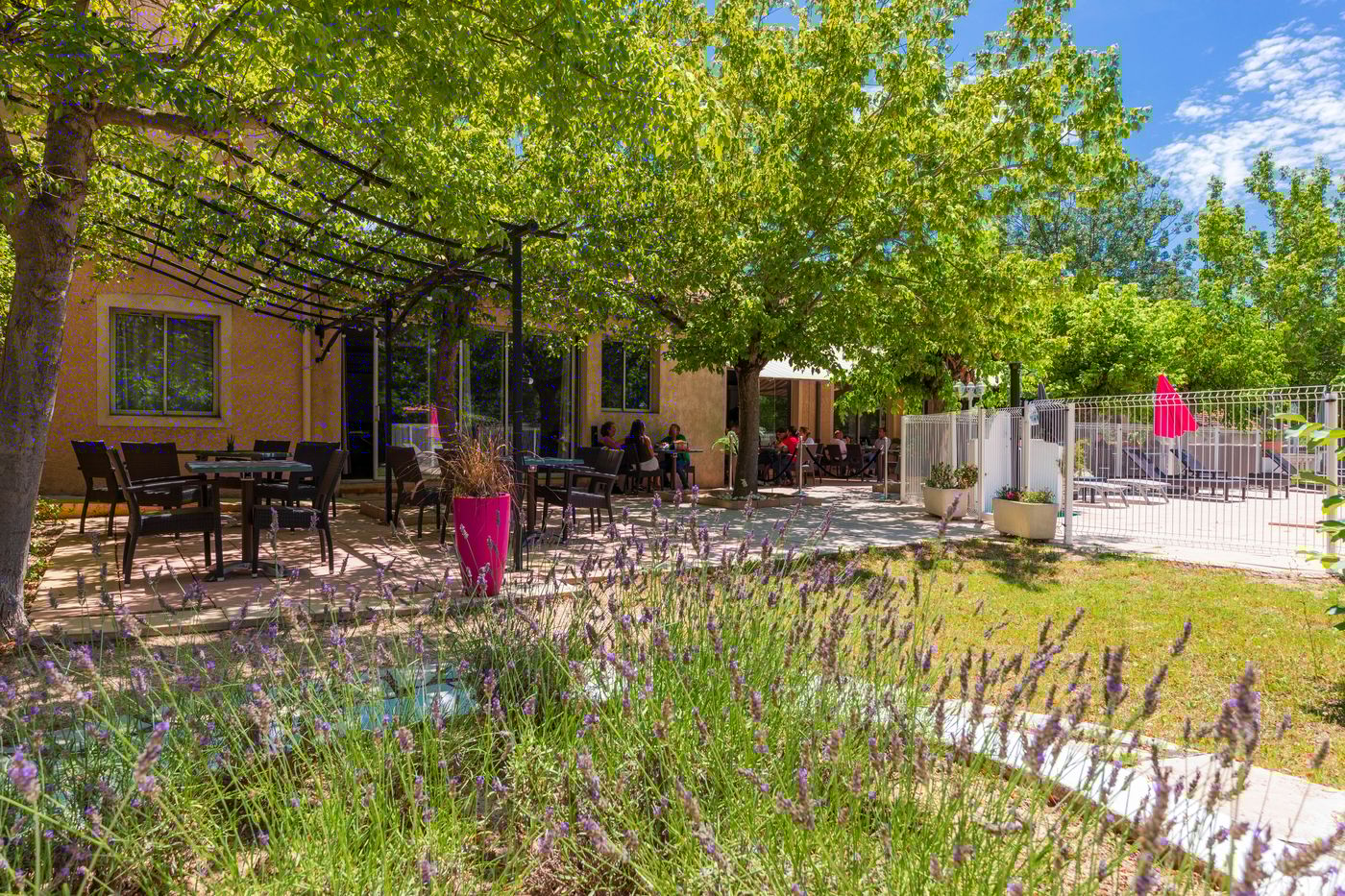 Logis Hôtel Noemys Pont de l’Etoile-France-AUBAGNE-General view-4