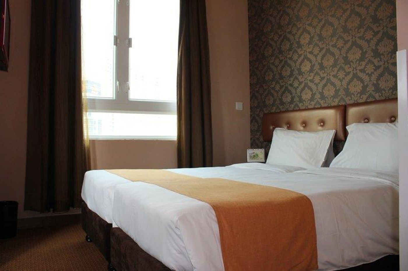 Best-Western-Hotel-Causeway-Bay-General-view-13