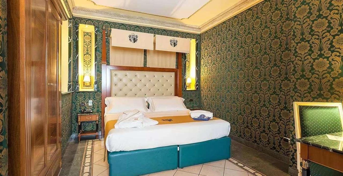 Hotel-Manfredi-Suite-In-Rome-Room-29