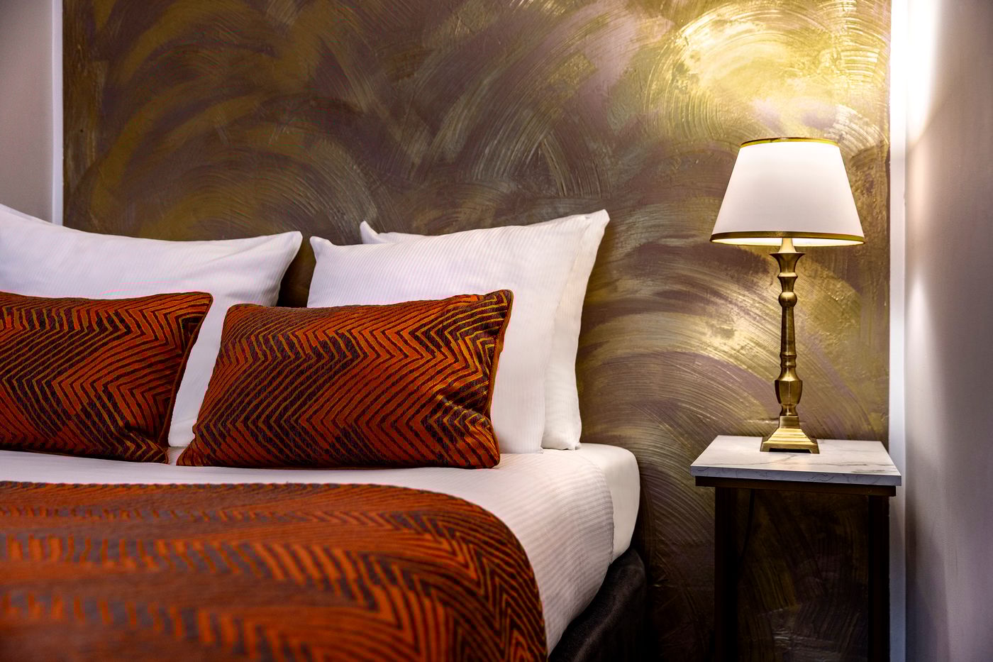 Hotel-Jupiter-Room-58