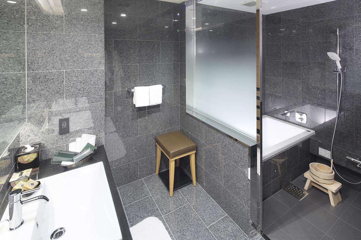 Hotel Chinzanso Tokyo-Japan-TOKYO-General view-2