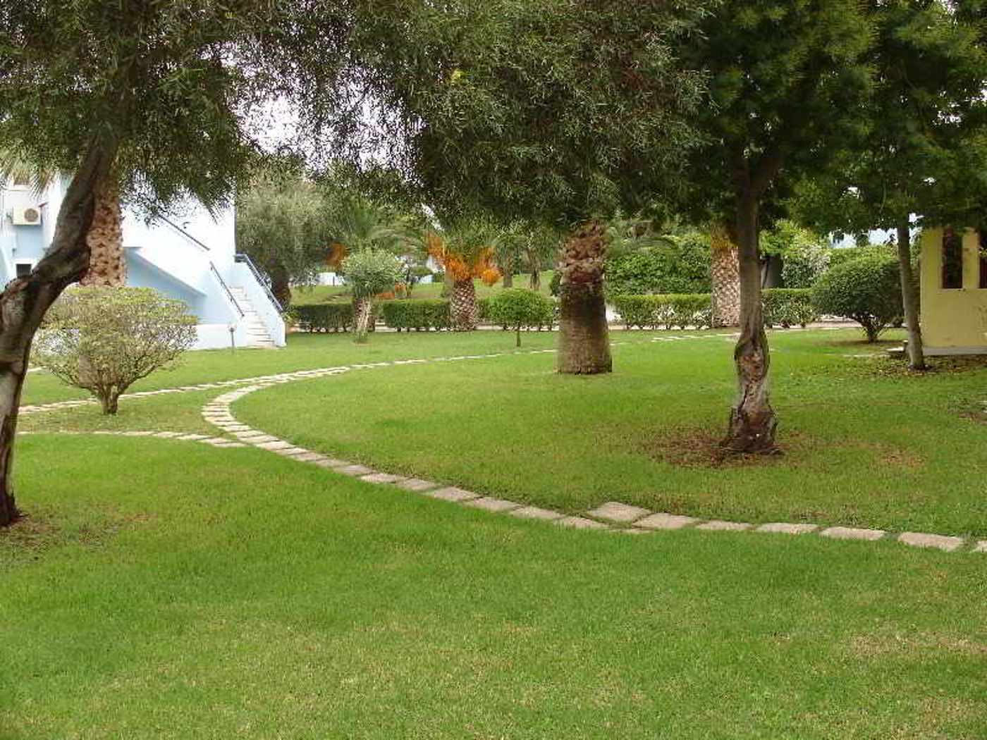 Govino-Bay-Apartments-General-view-17