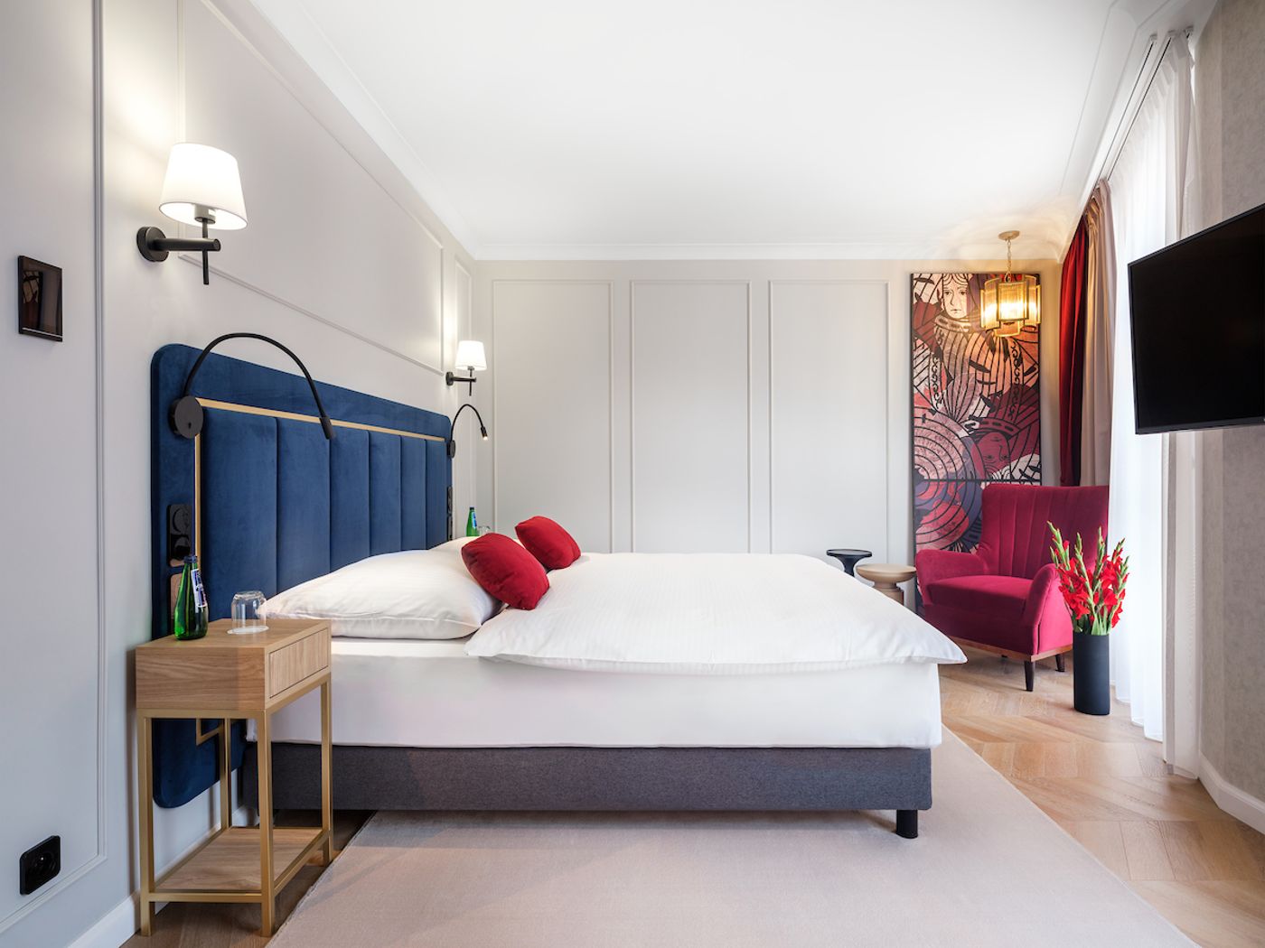 Hotel-Golden-Queen-Room-15