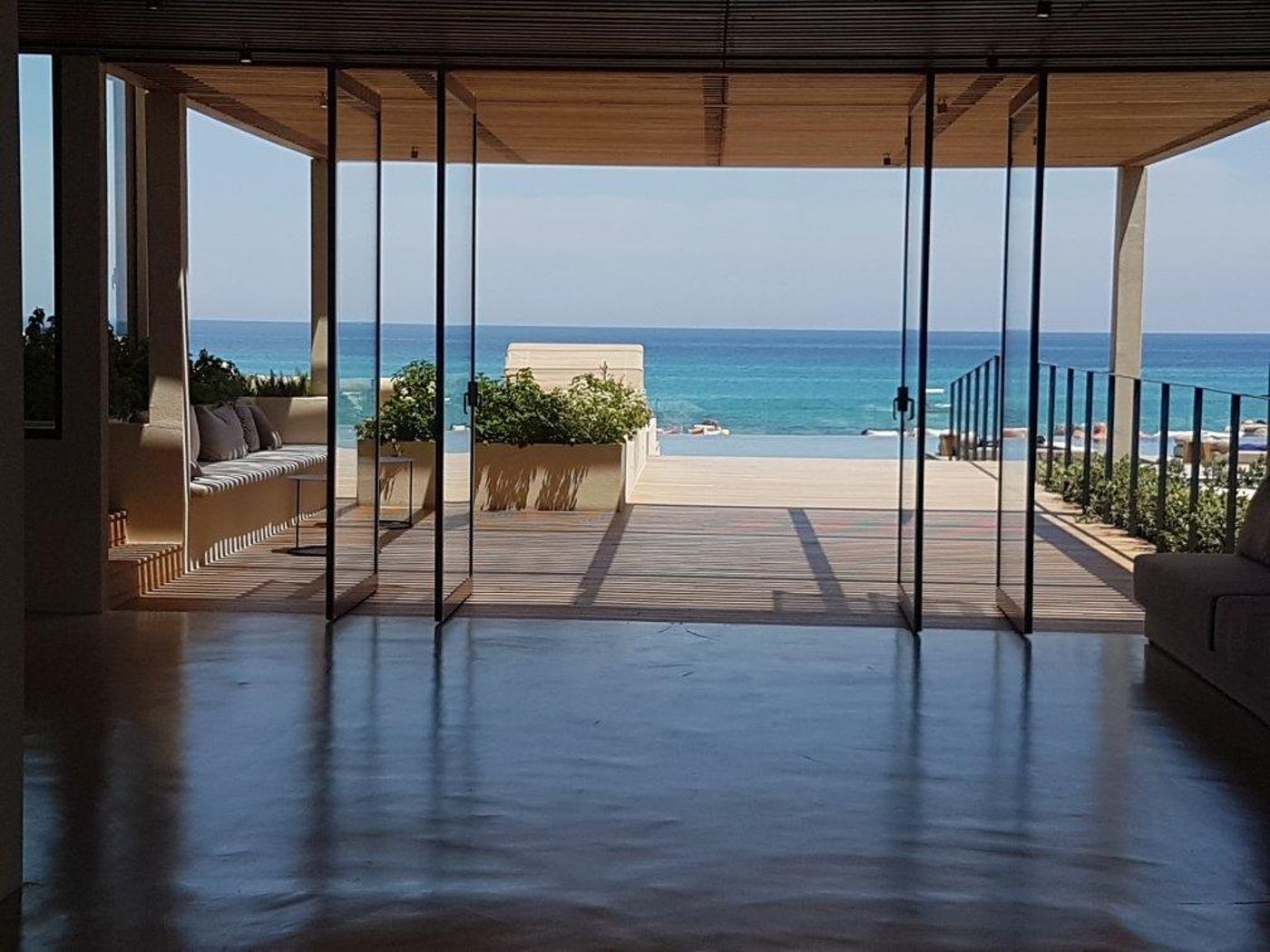 Caravel-Zante-Lobby-26