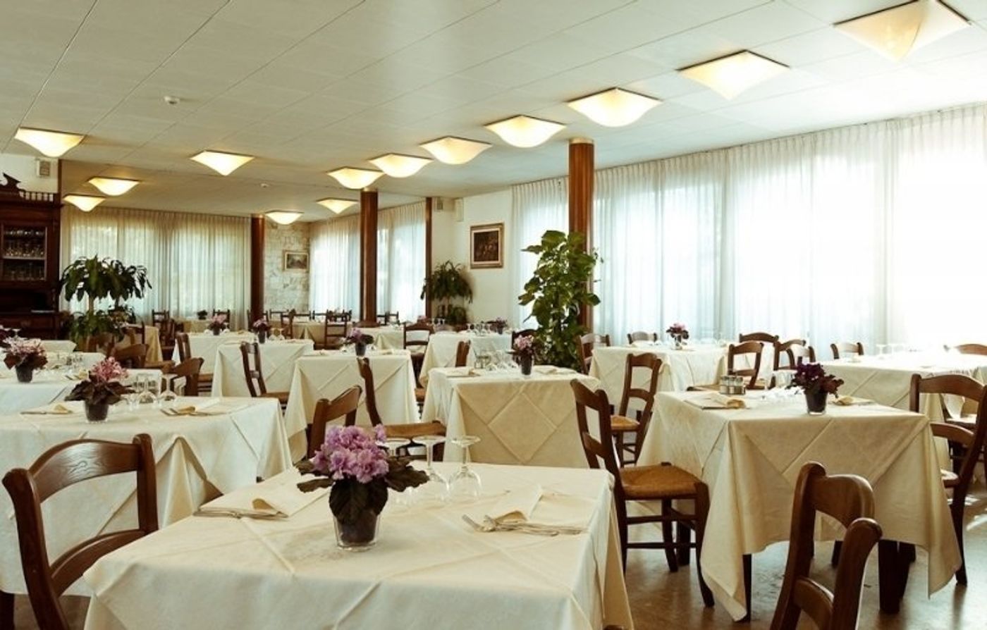 Park-Hotel-California-Restaurant-6