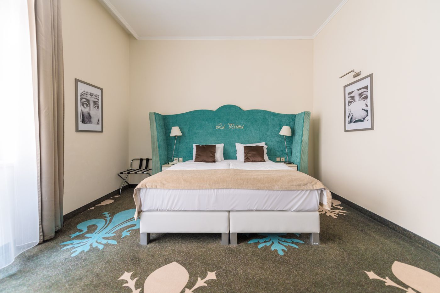 La-Prima-Fashion-Hotel-Room-25