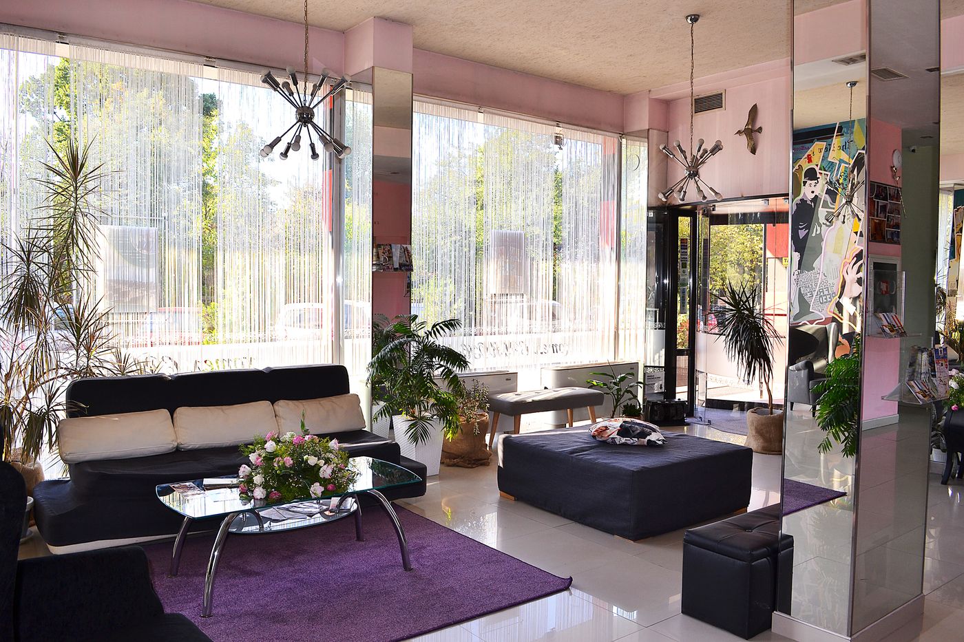 Simona Art Hotel-Bulgaria-SOFIA-Lobby-3