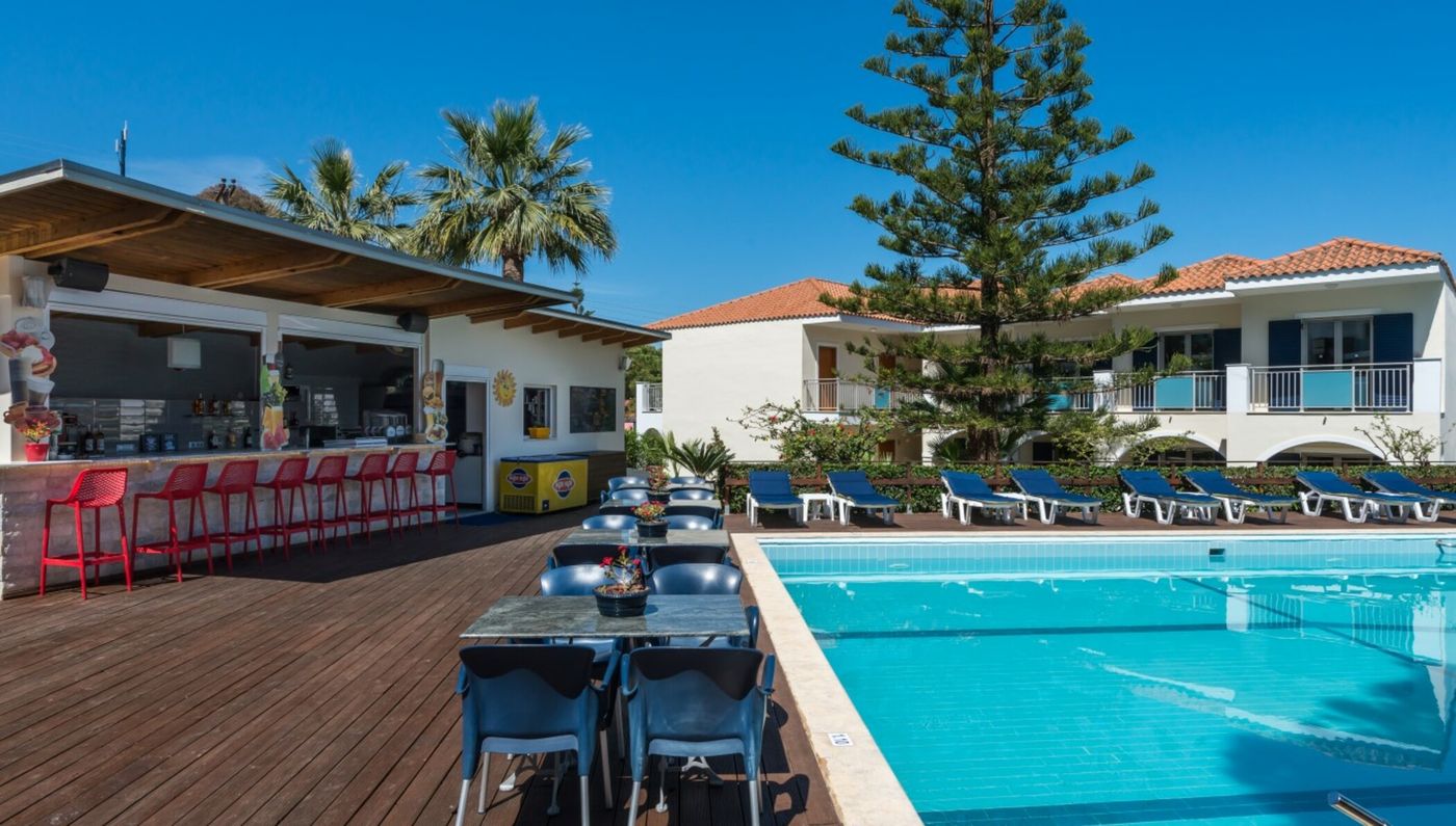 Contessa-Hotel-Bar-12