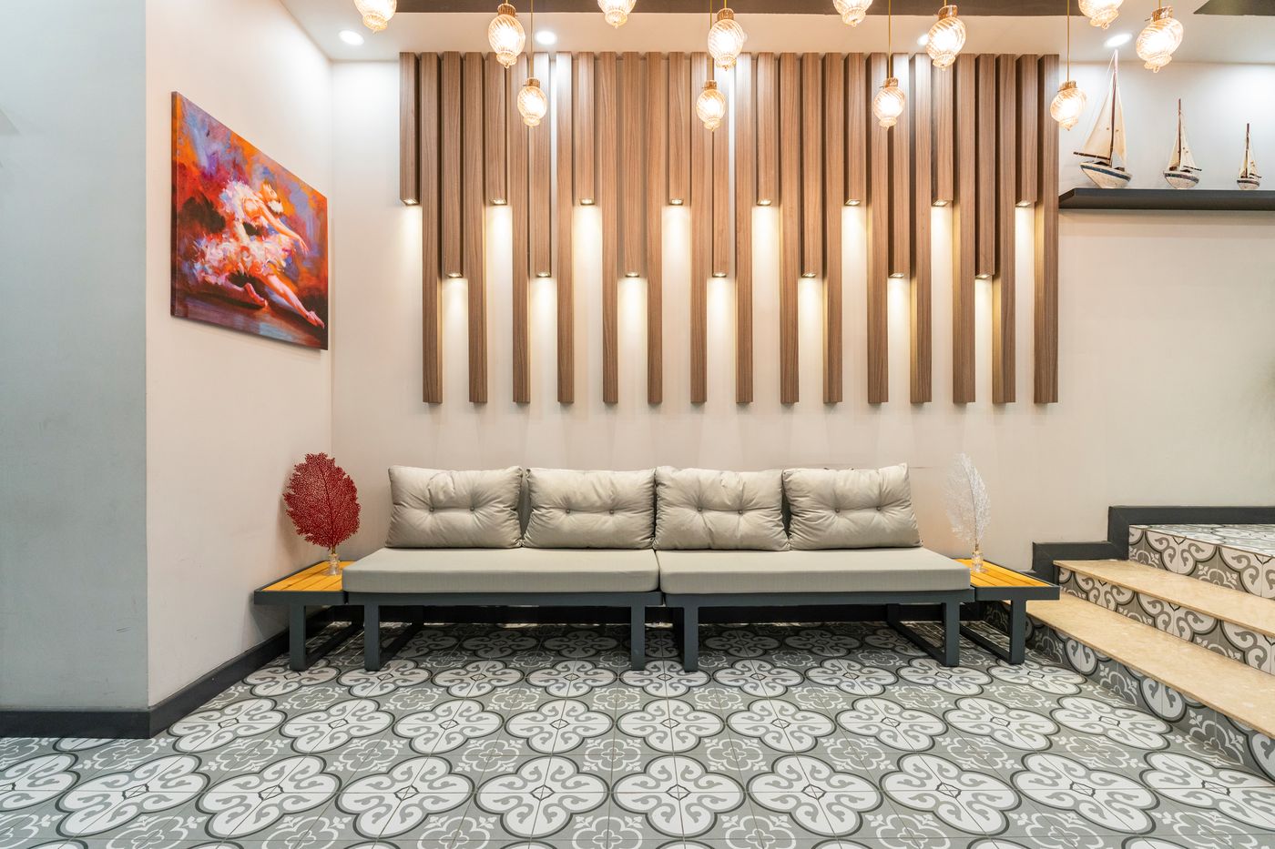 Monezza-Hotel-Lobby-13