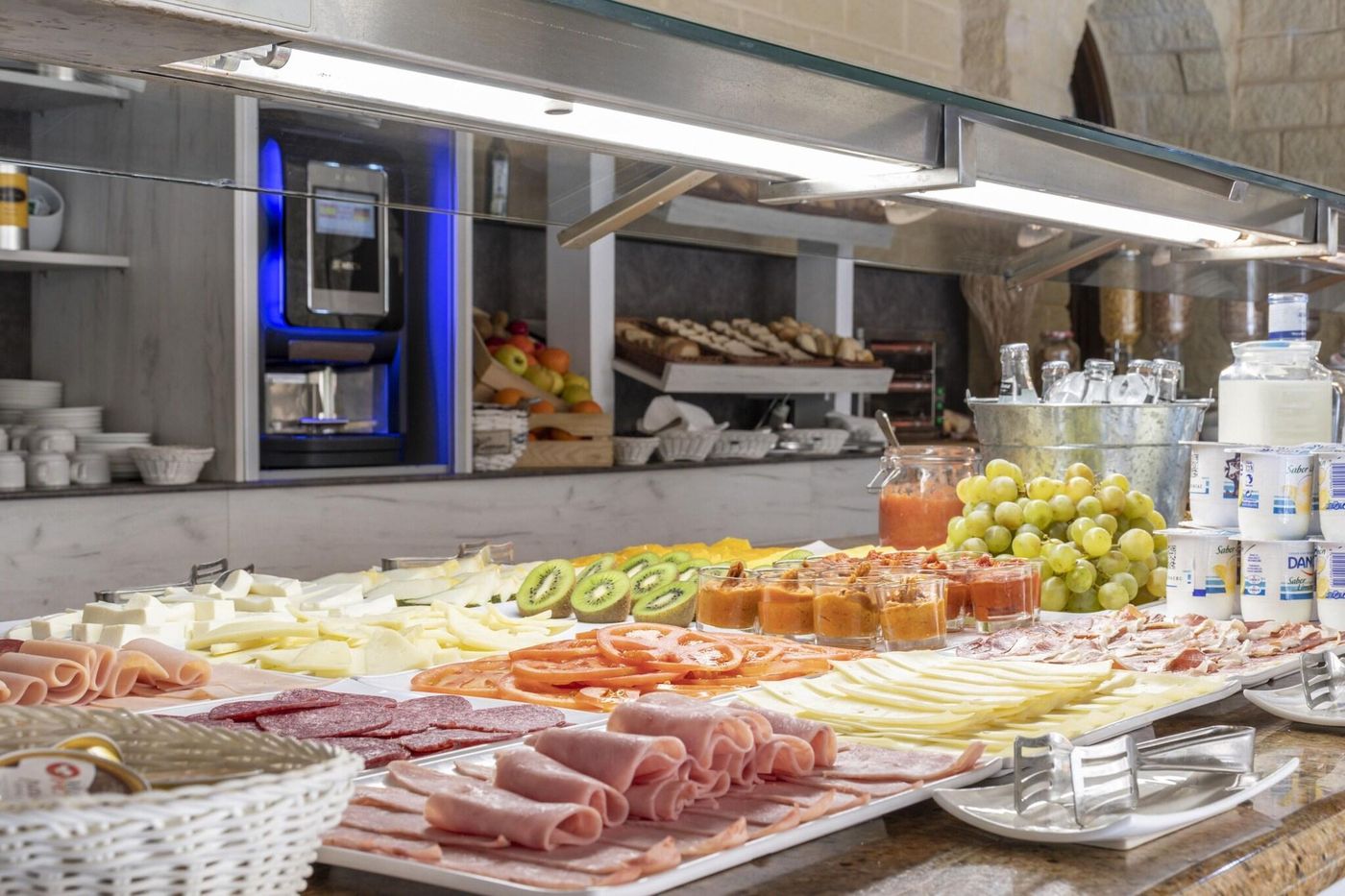 Hotel-Plaza-del-Castillo-Restaurant-44