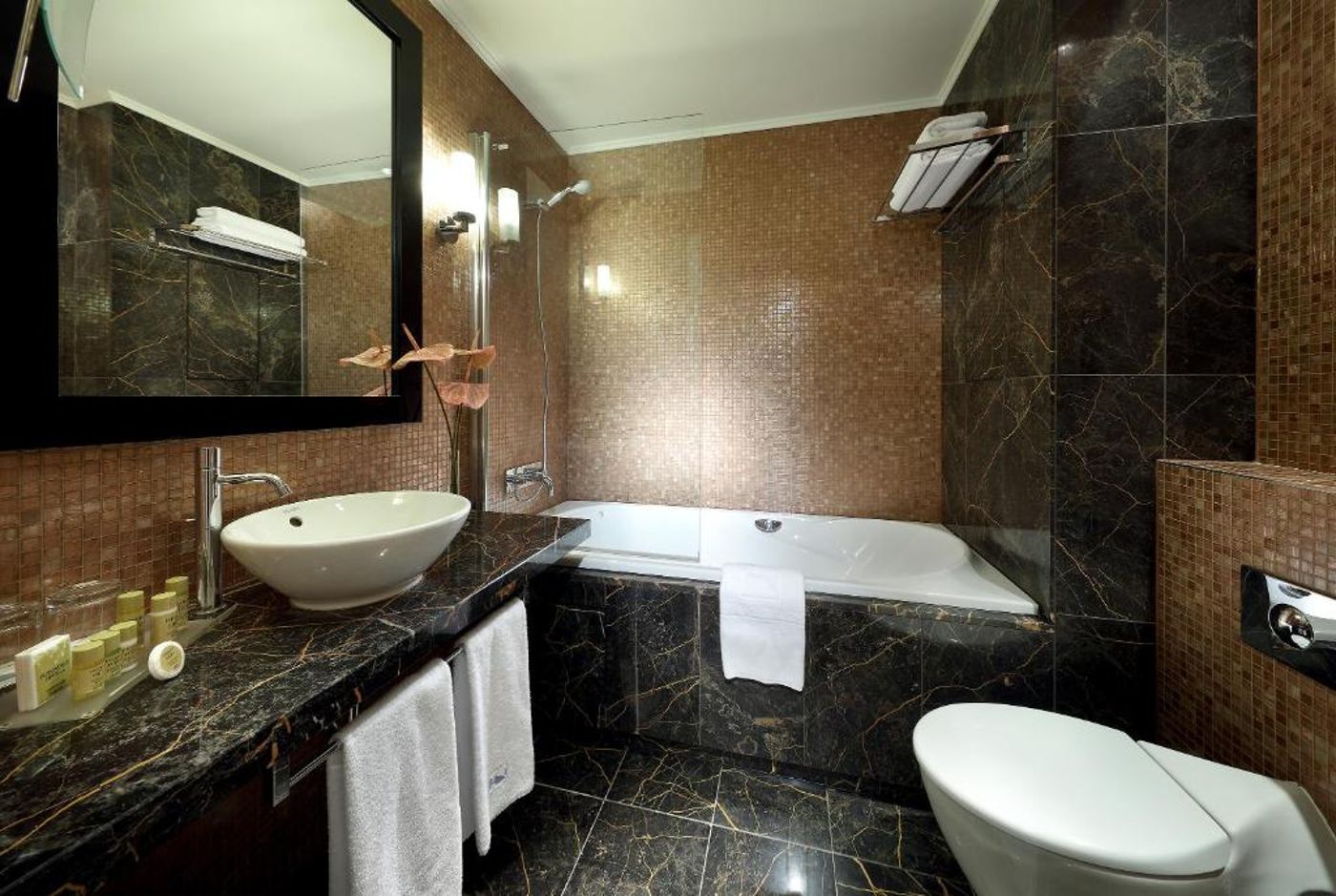 Eurostars-Thalia-Room-25