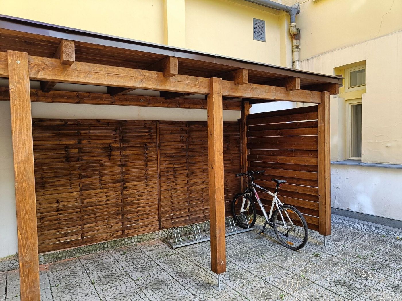 Zlata-Vaha-Sports-and-Entertainment-5