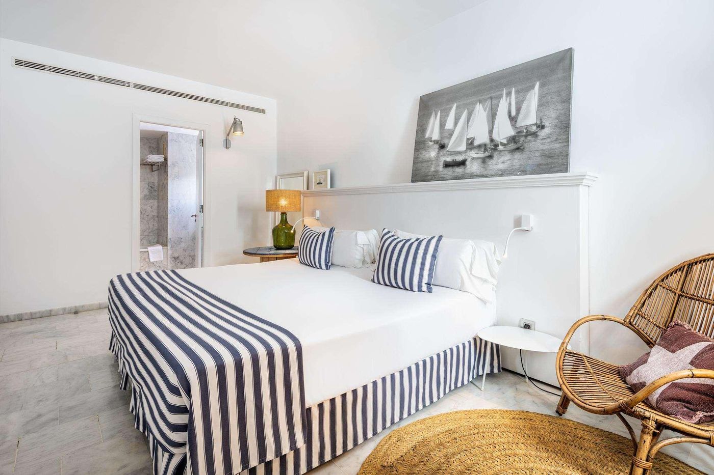 Marina-Suites-Room-29