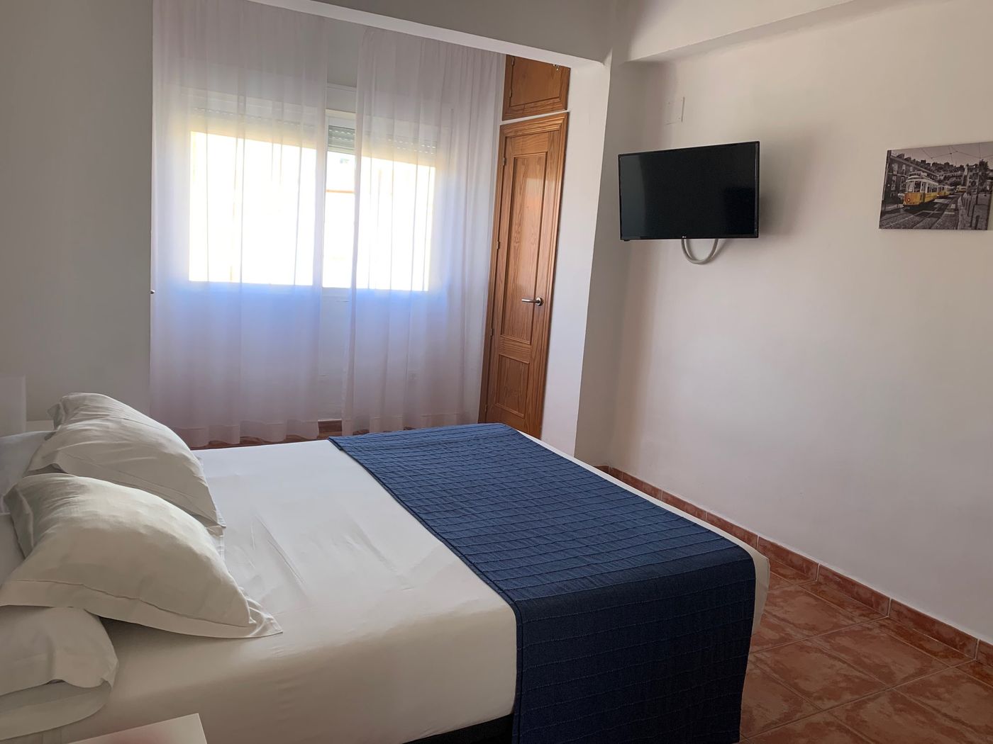 Atarazanas-Malaga-Boutique-Hotel-Room-5