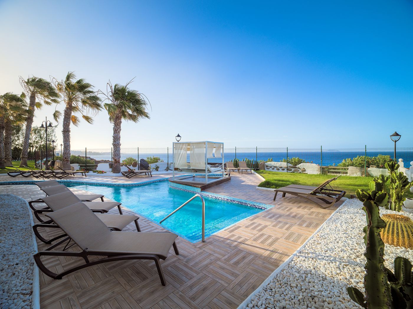 H10-Rubicon-Horizons-Collection-Sports-and-Entertainment-6