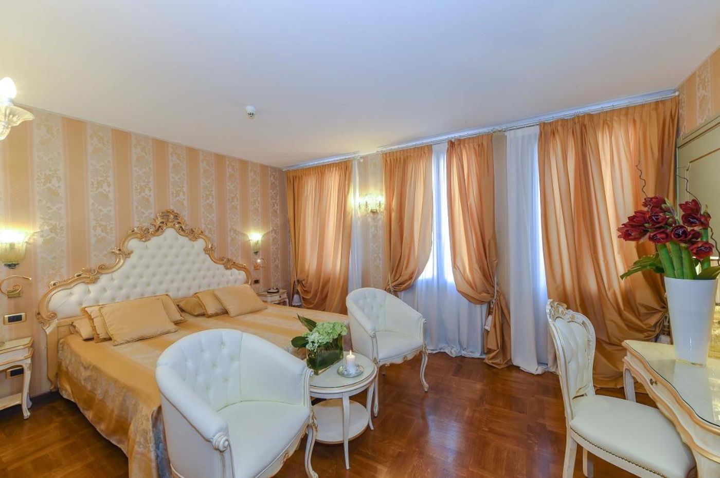 Savoia---Jolanda-Room-17
