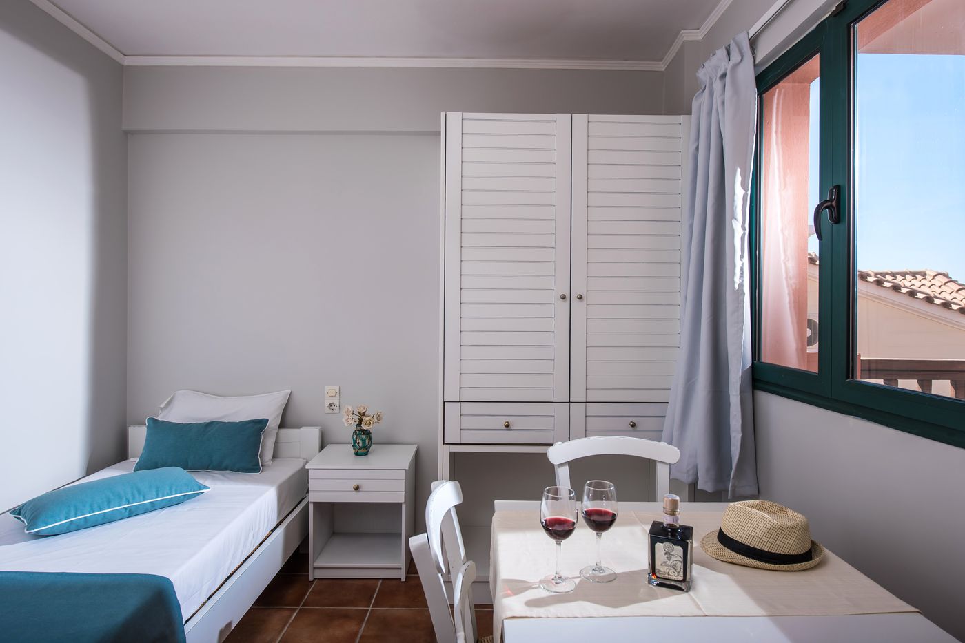 Diamond-Village-Room-21