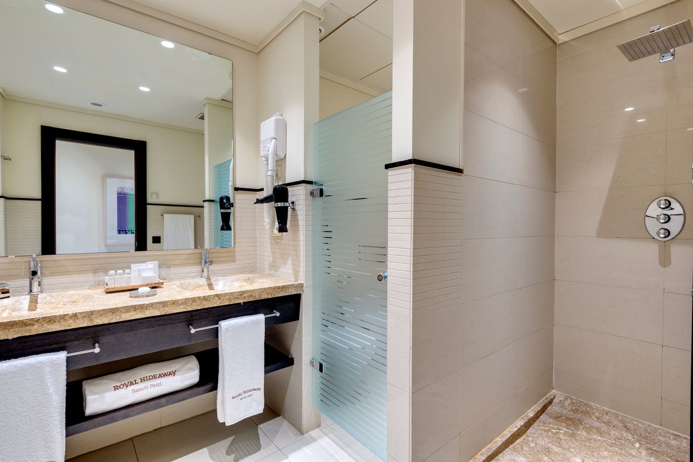 Royal-Hideaway-Sancti-Petri-Room-49