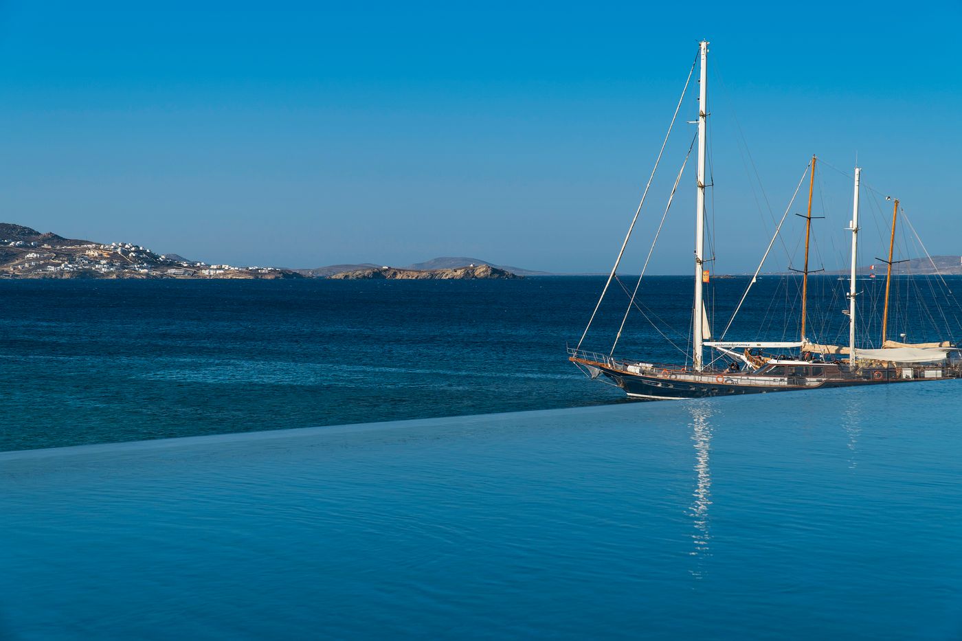 Mykonos-Riviera-Hotel---Spa-Pool-5