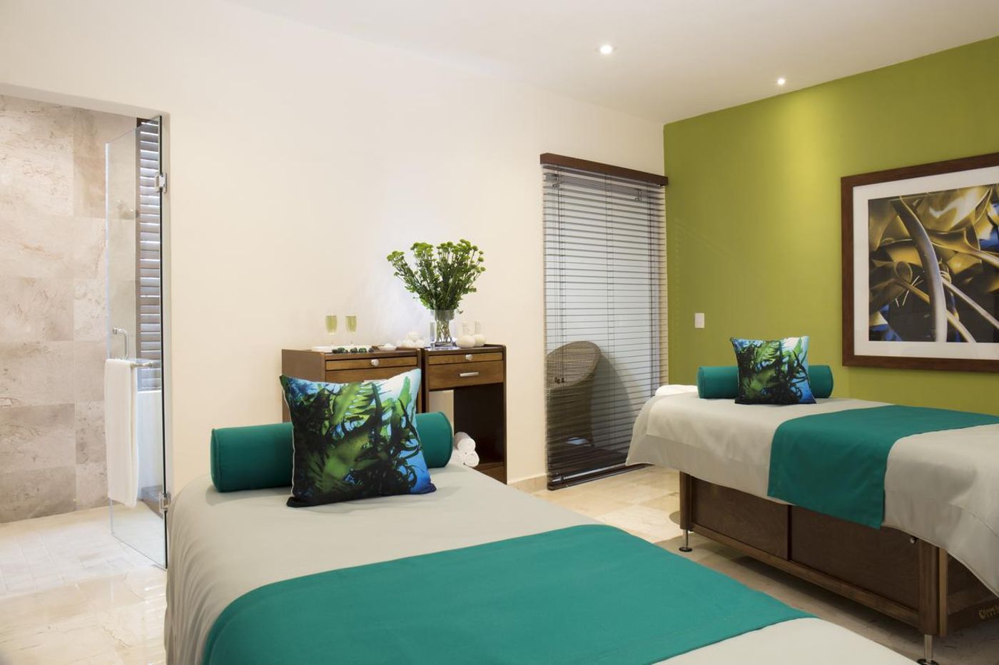 Golden Crown Paradise - Adults Only