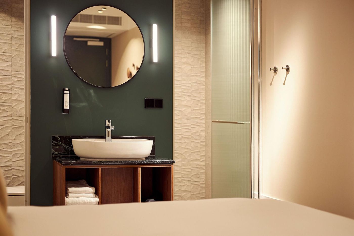 Met-Hotel-Amsterdam-Room-34