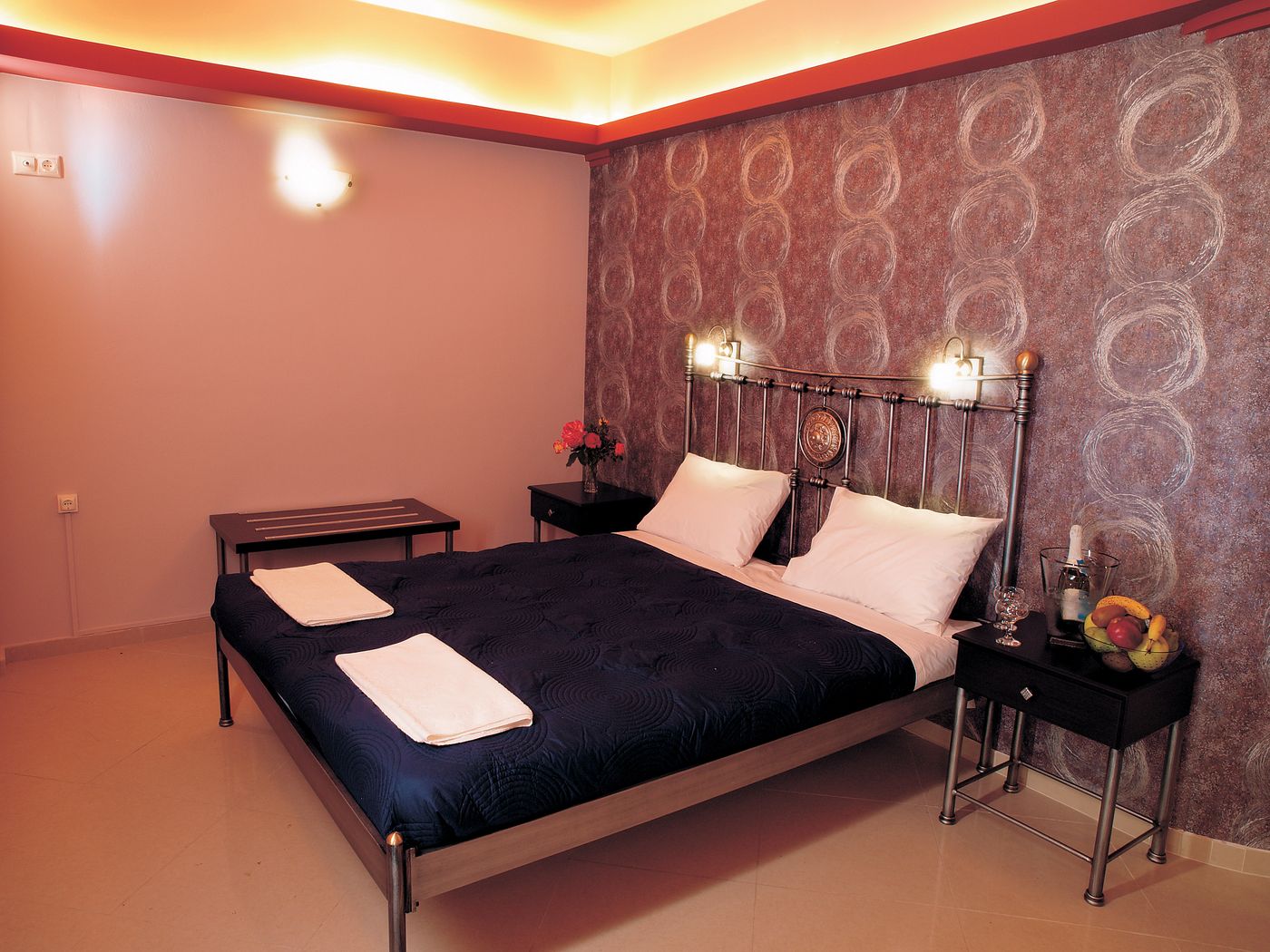 Niriides Beach Hotel