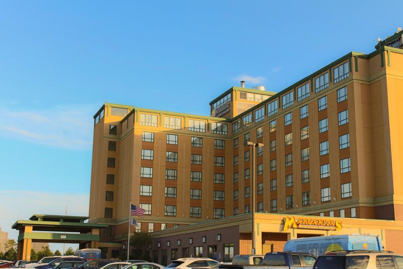 Comfort-Inn---Suites-Logan-Airport-General-view-72