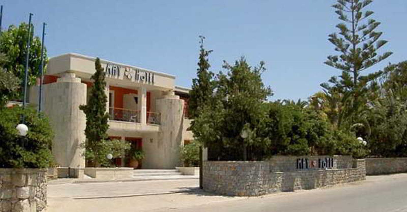 May Hotel